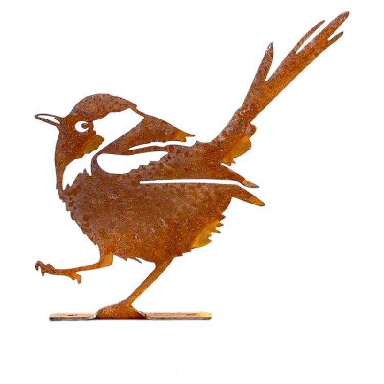 Aged Iron Bird Yard Sculpture Outdoor Decoration Distressed Metal Bird Garden Statue Antique Look Decorative Sculpture