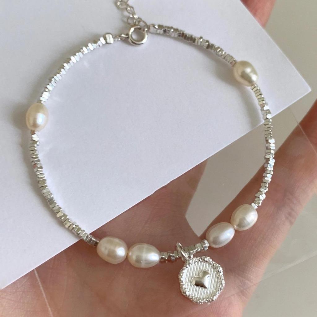S925 Sterlingsilber Herzarmband mit Naturperle - Eleganter Damenschmuck