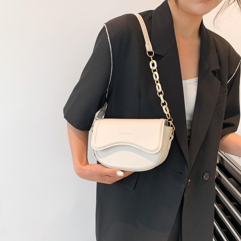Chic Vintage Saddle Bag Stylish Crossbody Handbag For Women In Trendy Colors