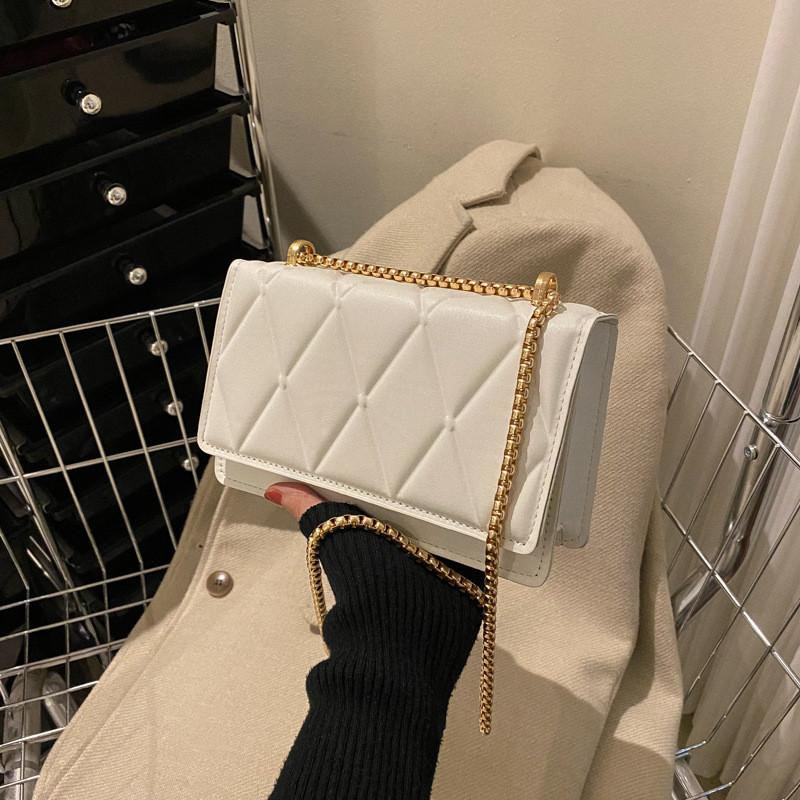 Stylish Small Square Crossbody Bag For Women With Trendy Chain Strap And Casual Design
