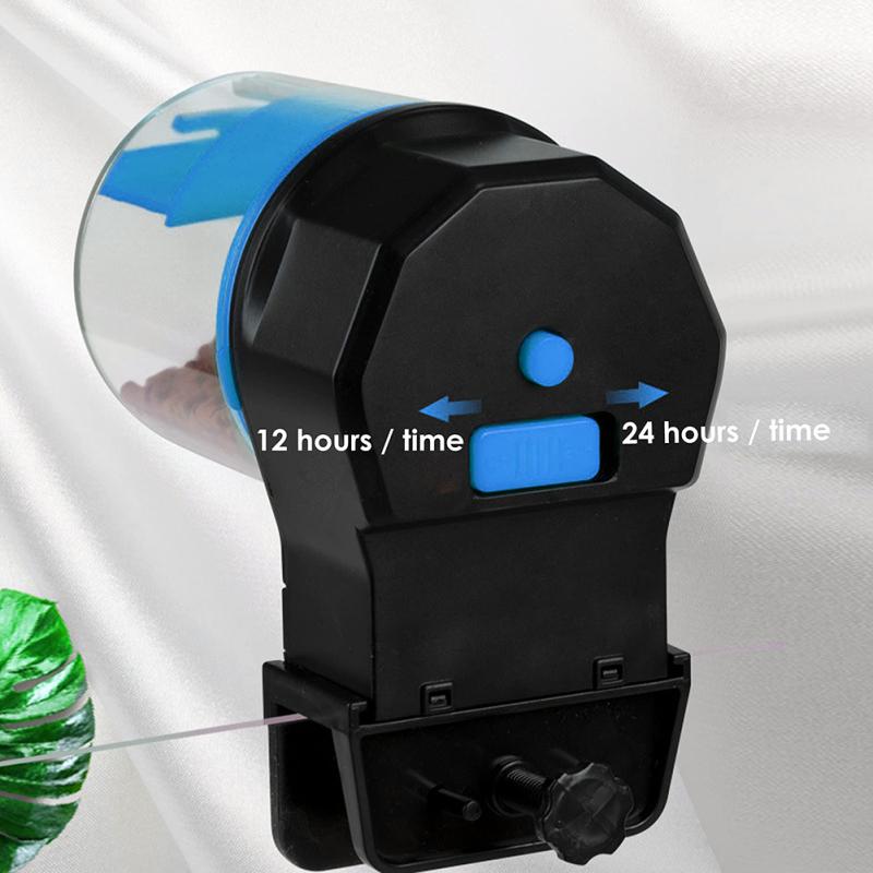 Automatické krmítko pro ryby se 2 přihrádkami na jídlo s nastavitelným množstvím krmení Manuální automatický režim pro akvárium