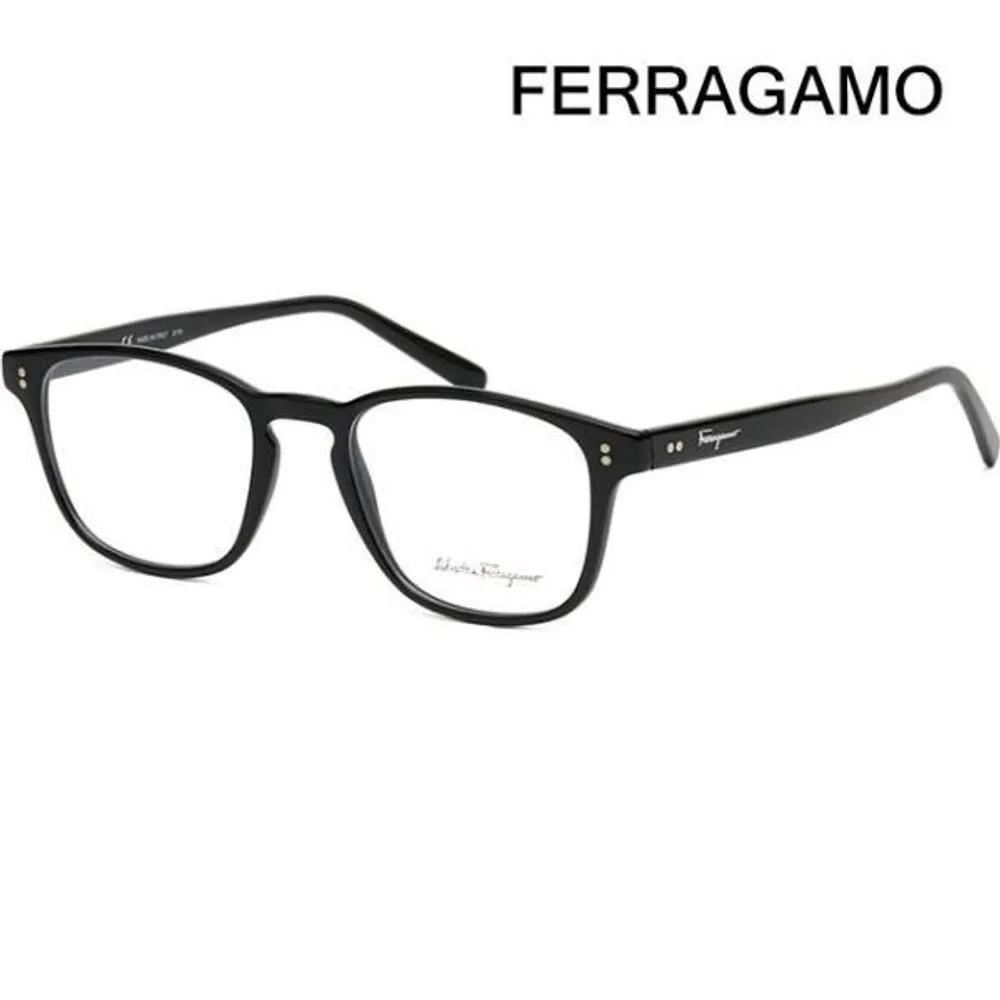 [Salvatore Ferragamo] Eyeglass Frames SF2913 001 Black Square Horn-rimmed Fashion