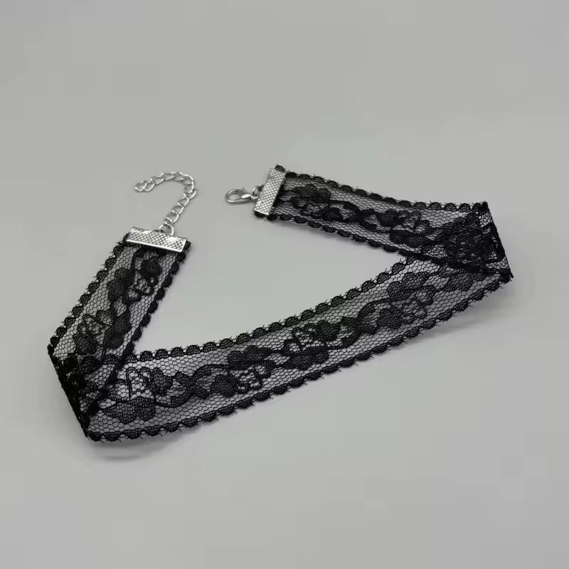 

Sexy Black Lace Flower Necklace for Women Harajuku Gothic Short Choker Collar Choker Party Female Neck Accessories чорний