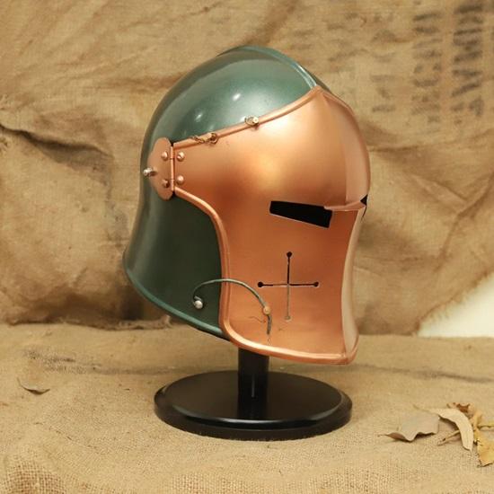 Średniowieczny hełm krzyżowca Miedź Zielona zbroja rycerska Ręcznie robiony Cosplay