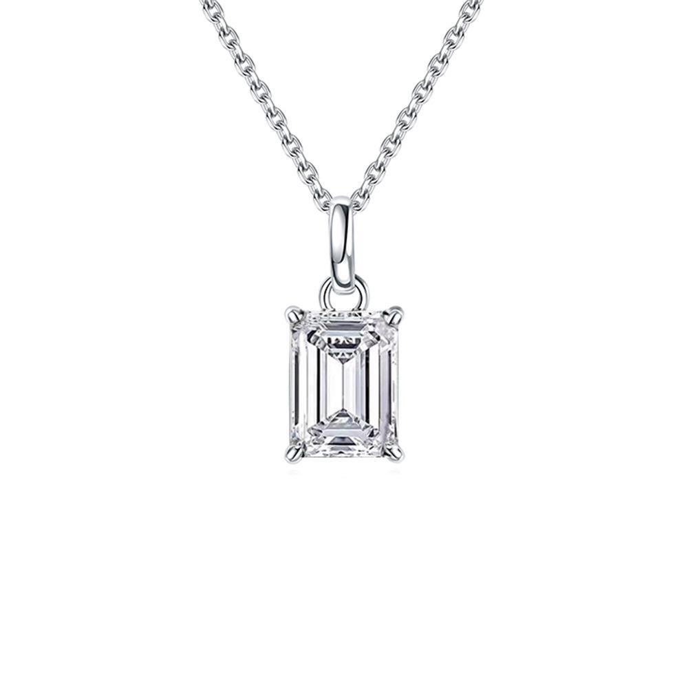 Elegant Emerald/Moissanite Pendant Necklace: Luxurious Pure Silver Clavicle Chain for Women