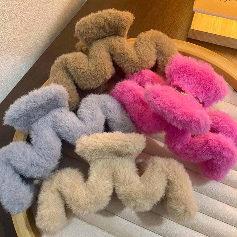 14cm Large Hair Claw Fashion Plush Big Crab Hair Clip For Women Back Clip For Thick Hair Cute Plush Ponytail Hair Accessories