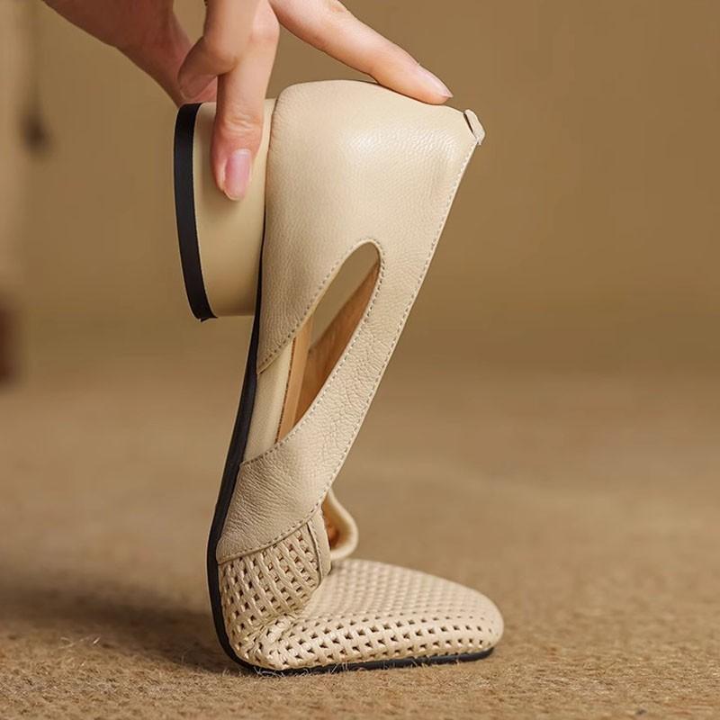 Summer women's shoes flat sole soft sole thick heel hollow comfortable non-slip mother loafers hole women's sandals