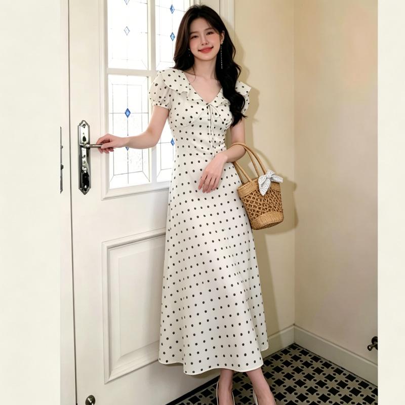 Bubble Sleeve French Lotus Leaf Edge V-Neck Polka Dot Dress Women's Summer Gentle Wind Seaside Tyndall Dress
