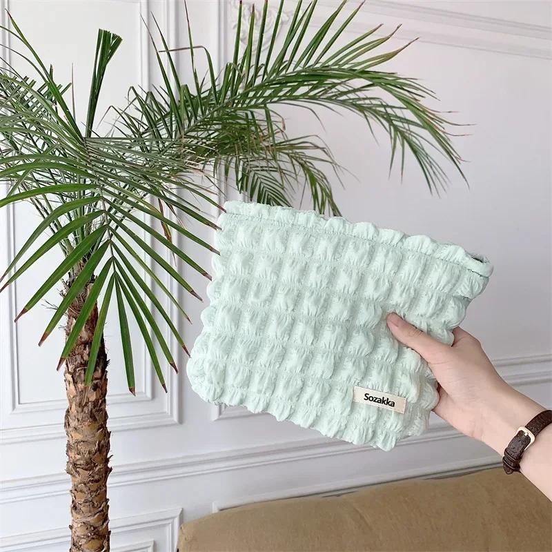 New Flower Pattern Women Makeup Bag Toiletries Cosmetic Organizer Zipper Bag Travel Wash Pouch Cosmetic Bag Female Make Up Bags