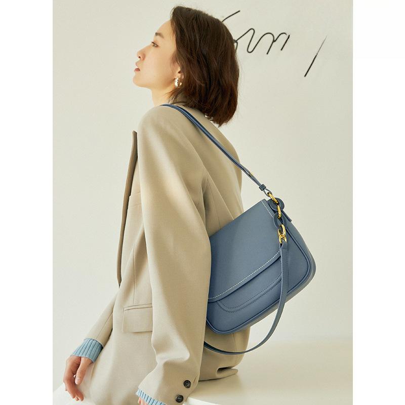 

Маленька розкішна сумка модна під пахвами сумка-сідло в західному стилі сумка через плече синій