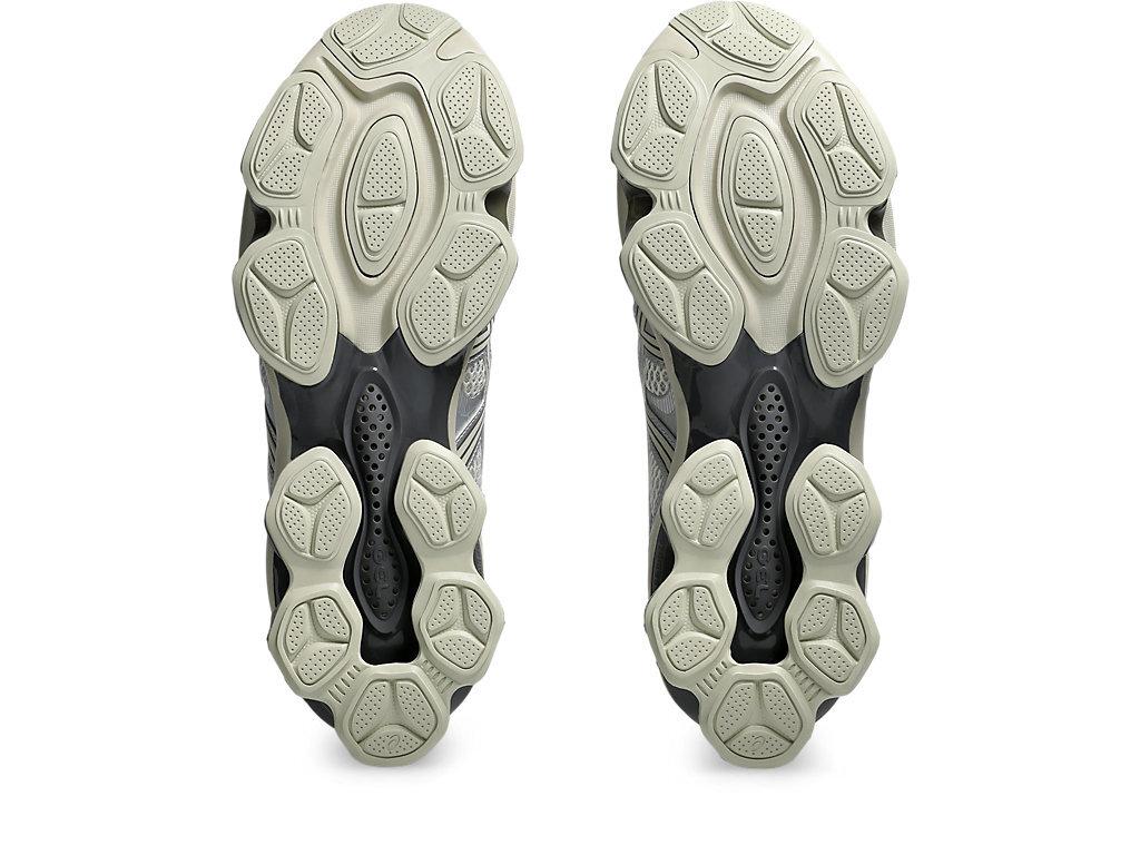1203A270-101 Asics Gel-Quantum Kinetic White Light Dust (Men's)