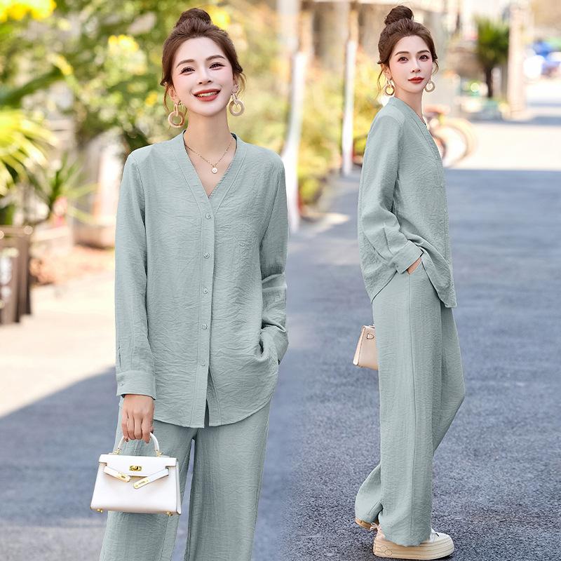 Casual Fashion Suit Women's Spring and  New Design Sense Age-reducing and Thin Shirt Wide-leg Pants Two-piece Set