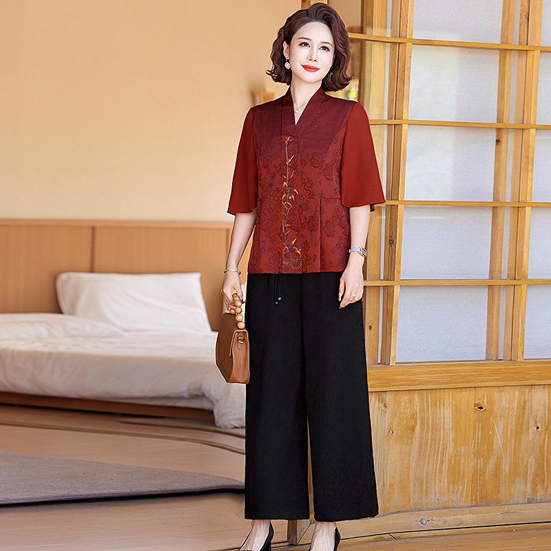 Summer 2025 New Chinese-Style Noble National Set: Short-Sleeved Two-Piece for Middle-Aged and Elderly Women