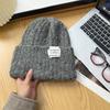 The Large Head Girdle Warm Ear Protecting Knitted Cap Is Fashionable and Versatile Making Your Face Look Good. The Small Woolen Cap Keeps You Warm
