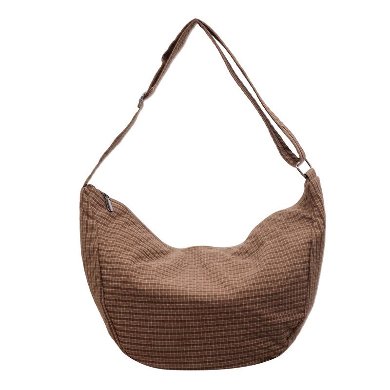Literary plaid canvas bag High value messenger bag Women s large capacity commuter sports shoulder bag Versatile women s dumpling bag коричневый