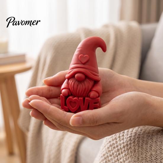 Anniversary Gifts for Couples Faceless Love Gnome Figurine, 3D Printed Valentine's Day Desktop Decor, Modern Minimalist Desk Accessories Romantic