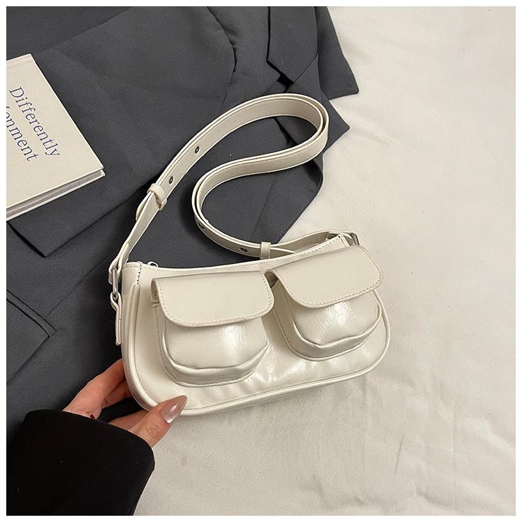 High-value simple shoulder underarm commuter bag women's 2025 summer new fashion messenger small square bag