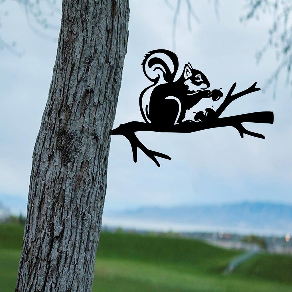 1 stk Jern Ekorne som holder kongle Dekorative innlegg, Dyreelementer kan brukes til dekorative vegger, Utendørs gårdsplass trær, Terra