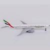 Aerei Giocattolo Scala 1/400 Aereo 20cm B777 Emirates Airways Con Carrelli di Atterraggio Modello Replica in Metallo Aerei Giocattolo per Bambini Simulazione