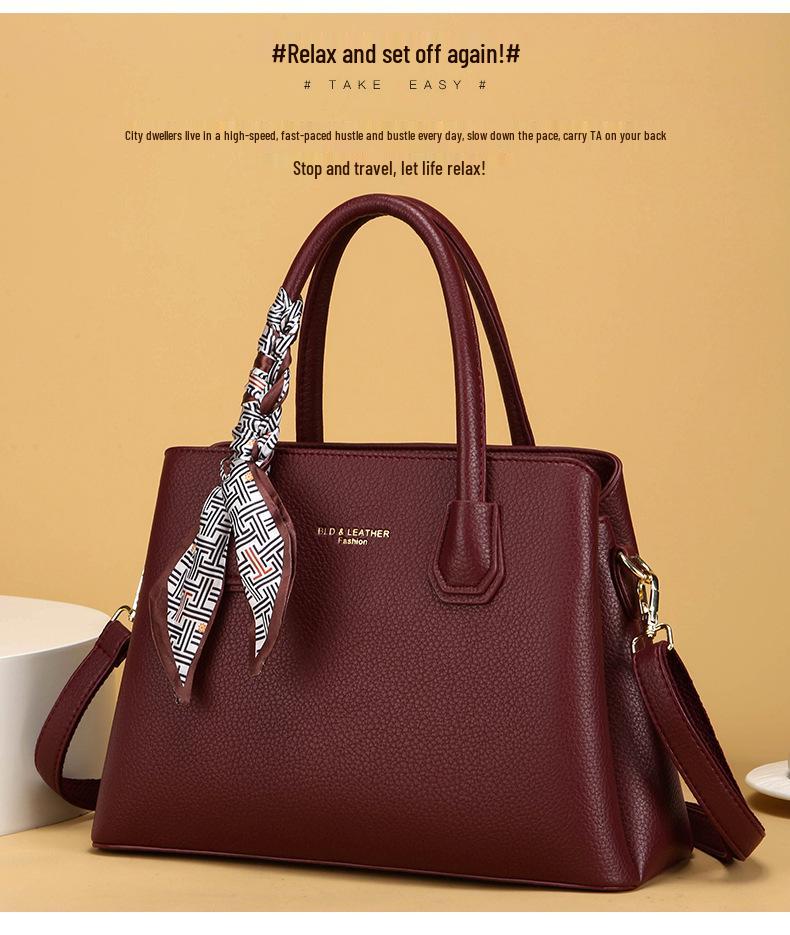 High-End Women's Light Luxury Fashion Shoulder & Crossbody Bag with Large Capacity