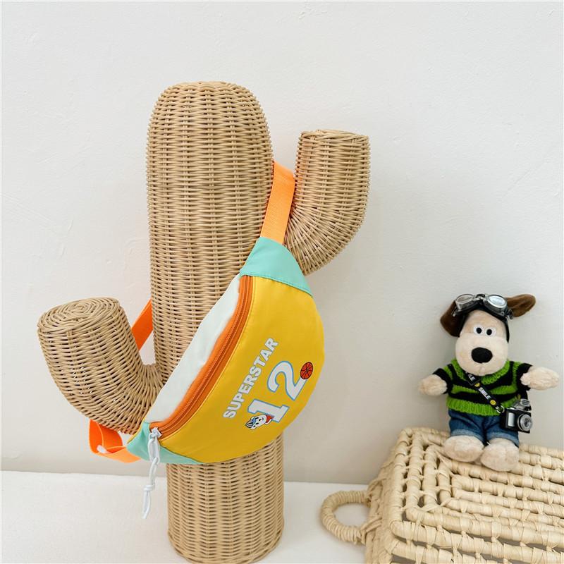 

Stylish Canvas Crossbody Bag For Kids With Zippered Pocket Perfect For Daily Outings жовтий