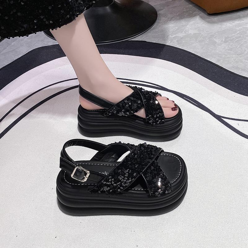 Модные новые летние женские сандалии на толстой подошве — фото 7