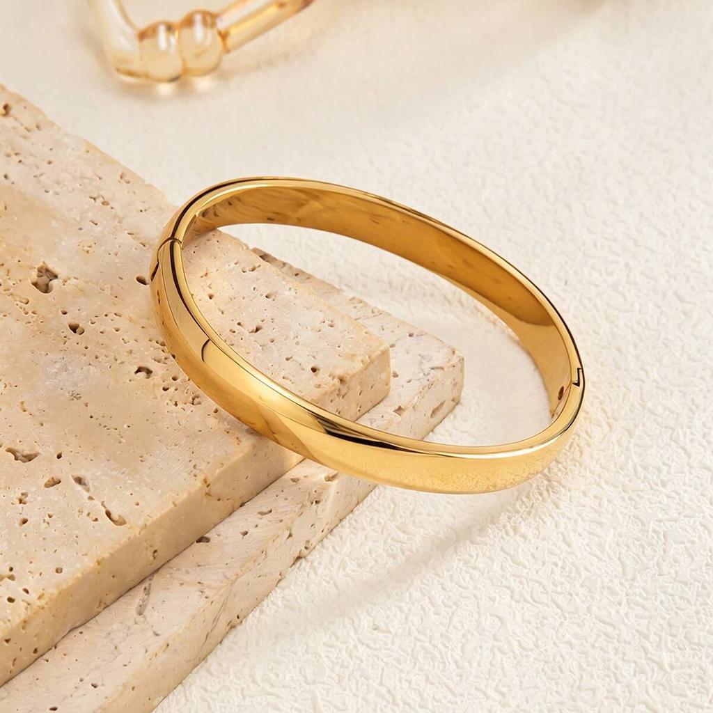 Salircon New Fashion Smooth 18K Gold Plated Stainless Steel Bangles for Women Stackable Metal Bracelet Charm Jewelry Accessories