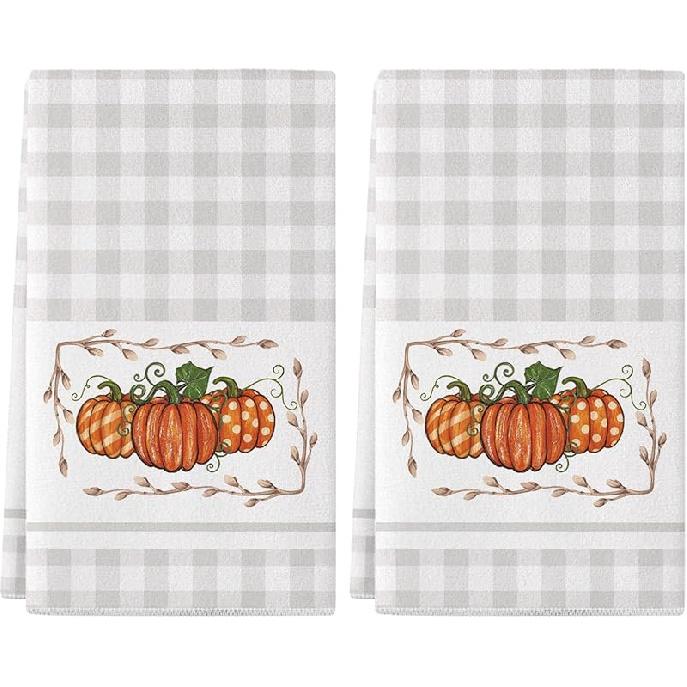 Siilues Fall Kitchen Towels 18x26 Inch Set of 2, Leaves Pumpkin Hand Towels Fall Decorations for Home Seasonal Autumn Thanksgiving Home Kitchen Decor