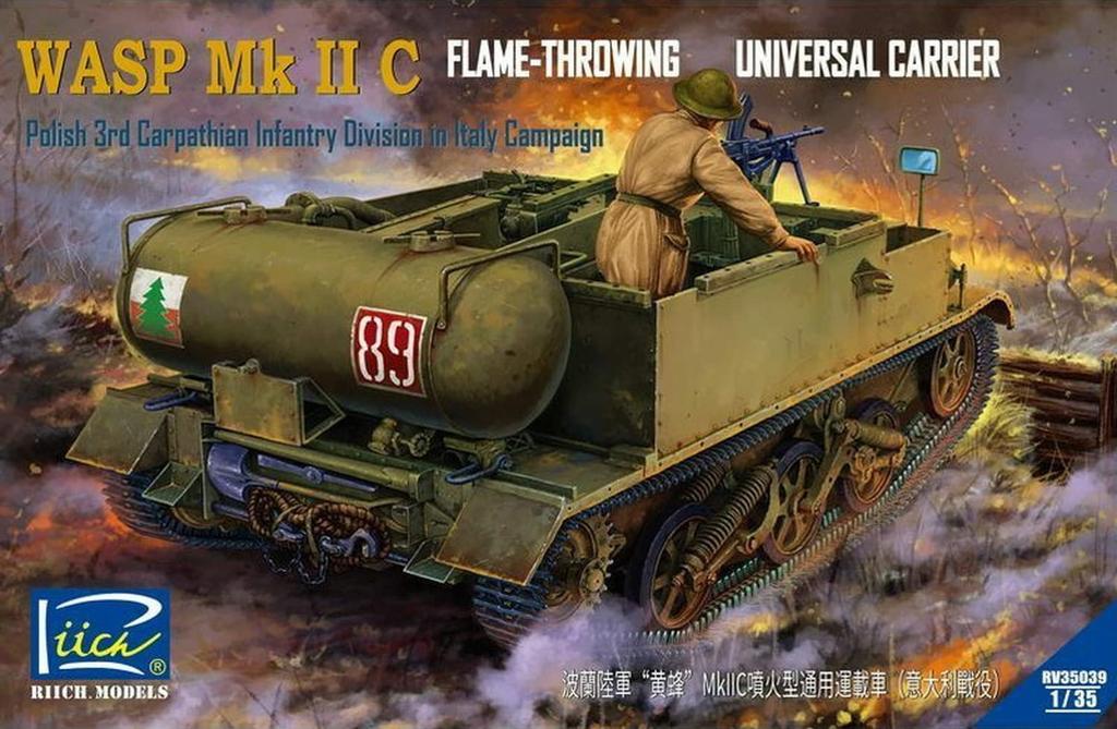 Rich Model 1/35 Polish Army Wasp Mk.2C Flame Carrier, Italian War, Plastic Model Kit RC35039
