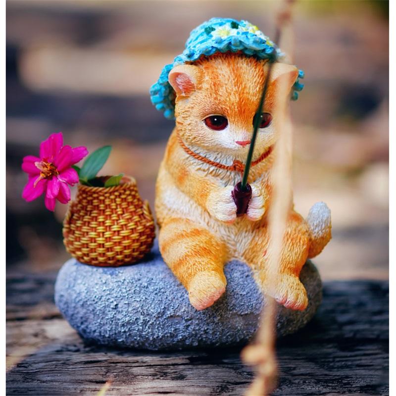 Original cute kitten fishing garden flowing water decoration ornaments courtyard rockery landscaping resin craft decoration
