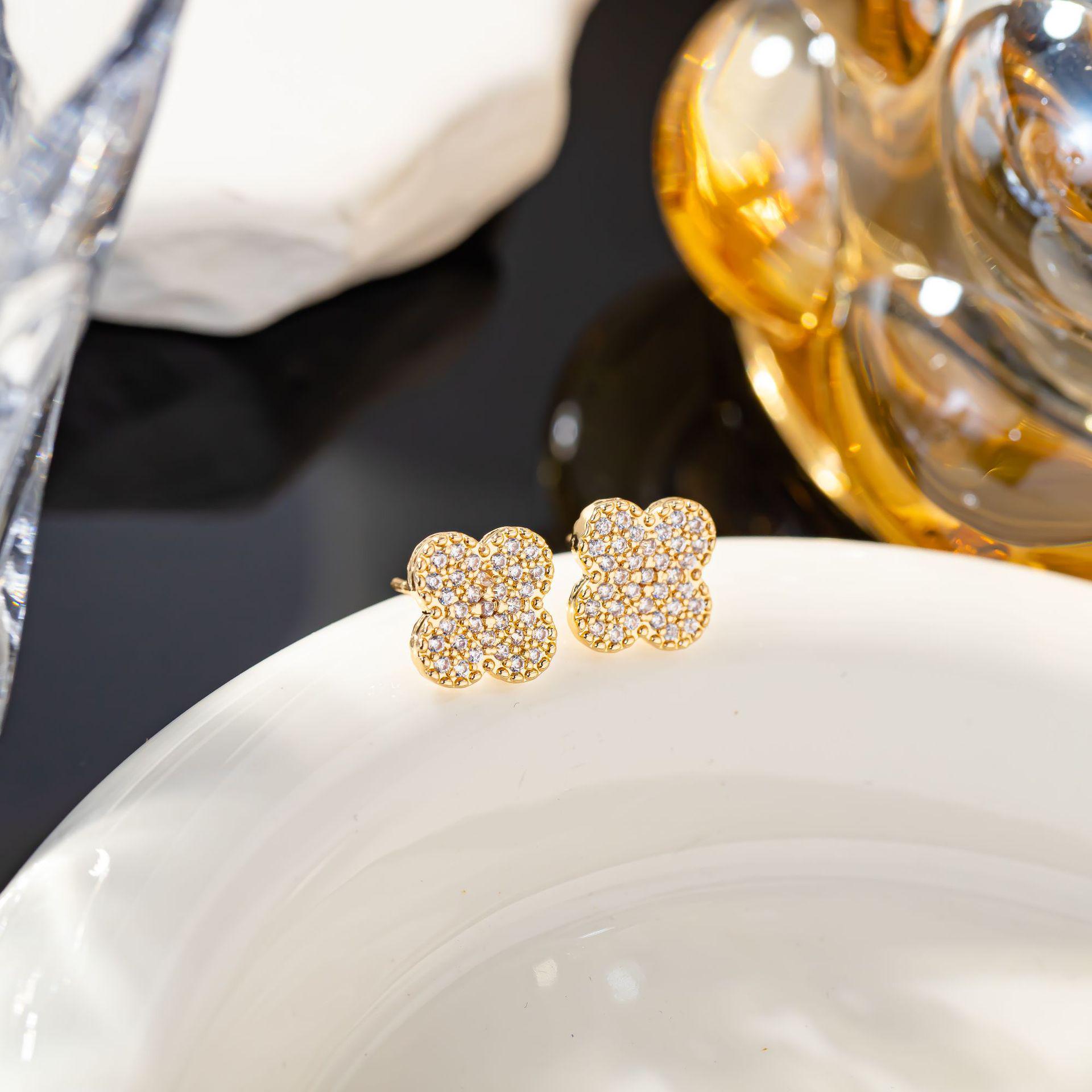 Gold Plated Zirconia Four-Petal Flower Earrings: Elegant, Fragrant Style 7x7mm
