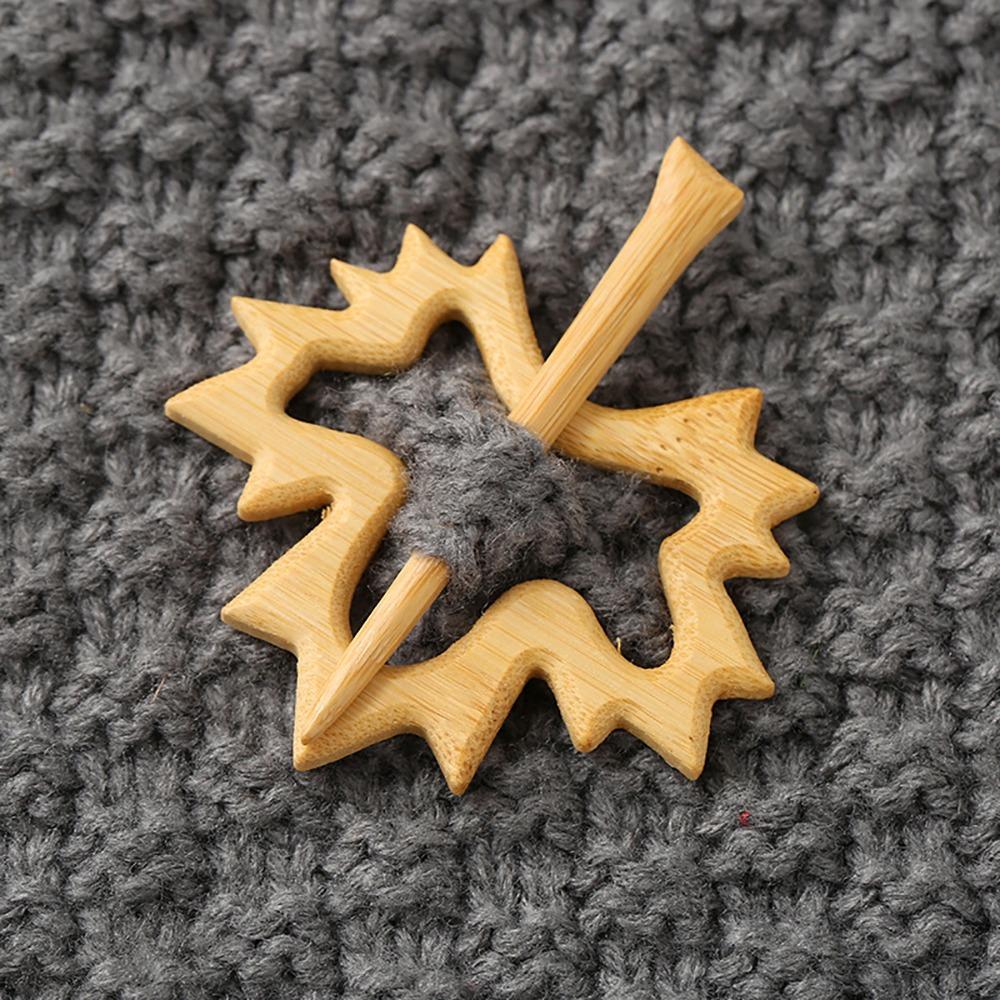 Umbrella Dancing Piggy Wooden Brooch Bunny Kitty Scarf Buckle Cute Animal Sweater Pin  Sweater