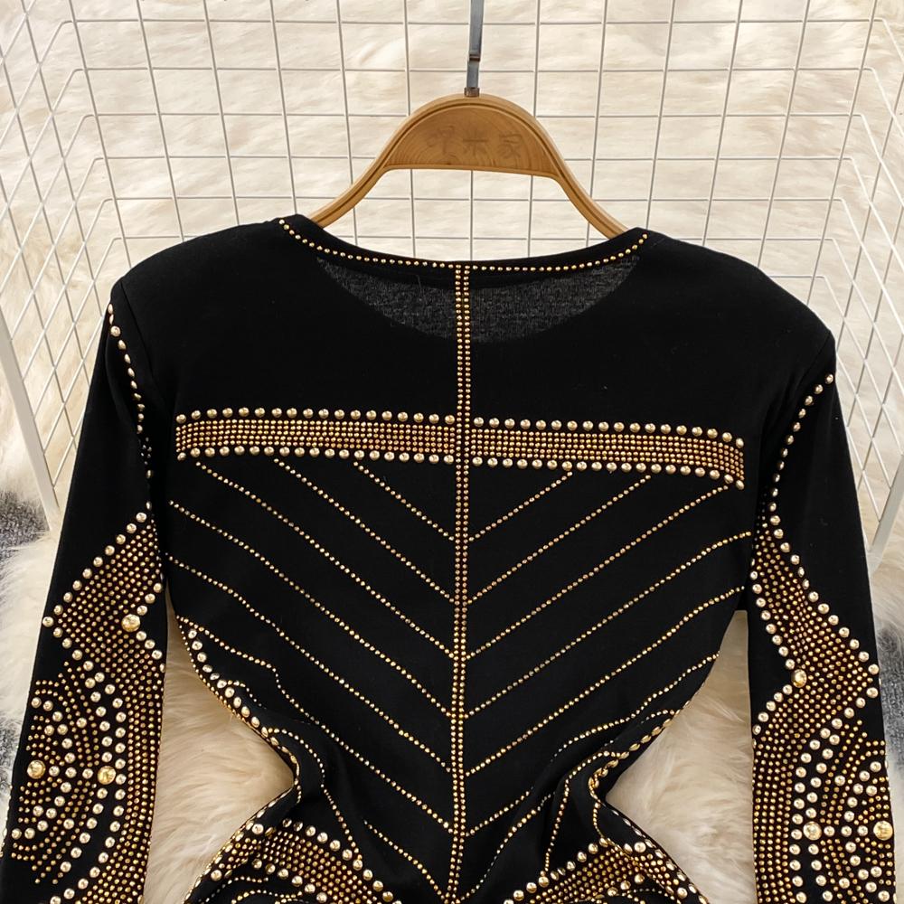 Autumn and Winter European and American Light Luxury Temperament Round Neck and Diamonds Waist and Hip Bottoming Dress