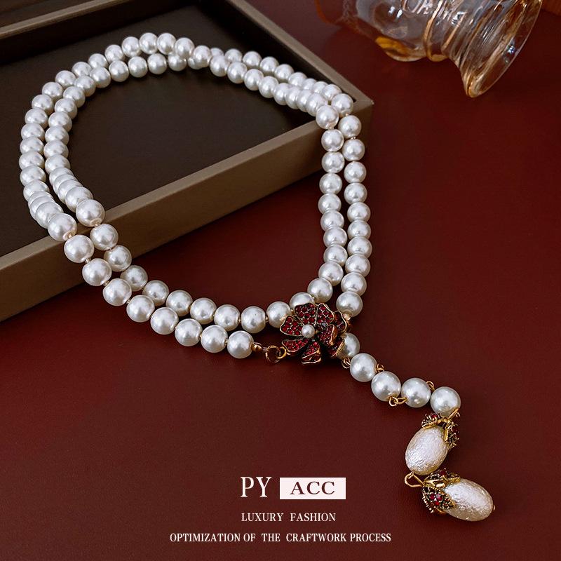 Rhinestone Flower Glass Pearl Necklace - French Retro Fashion Sweater Chain, Versatile and Elegant Jewelry.