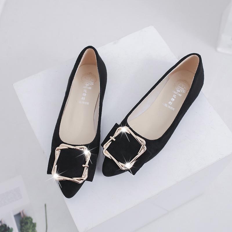 Fashion New 2025 New Spring Shoes Women Flats Top quality Flat Shoes European Style Loafers Round Toe Casual Shoes Plus Size 569