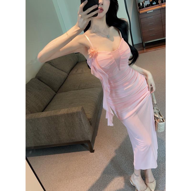 Elegant Low-Cut Spaghetti Strap Mesh Tassel Bodycon Evening Gown