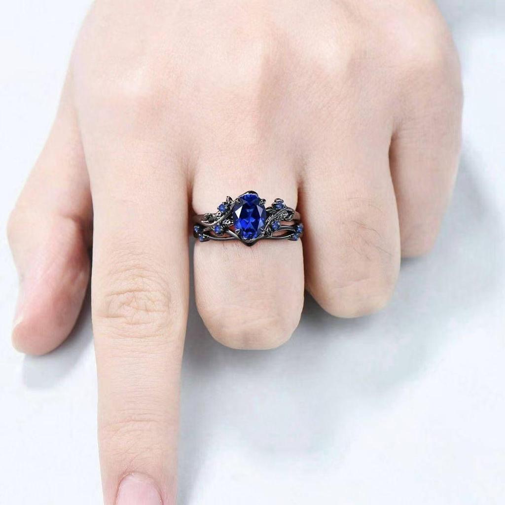 Vintage Style Women's Ring Paired with Red Anti Gemstone - Green and Black Branch Cross Design, Fashionable Alloy Party and Dance Items