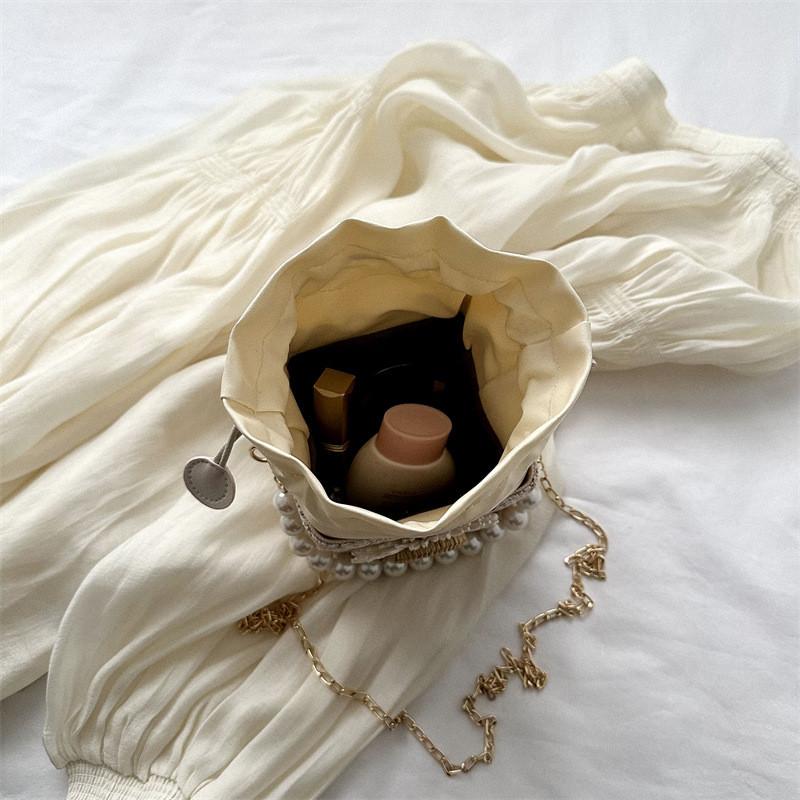 Woven Pearl Chain Shoulder Bag For Women With Drawstring Closure And Mobile Pocket