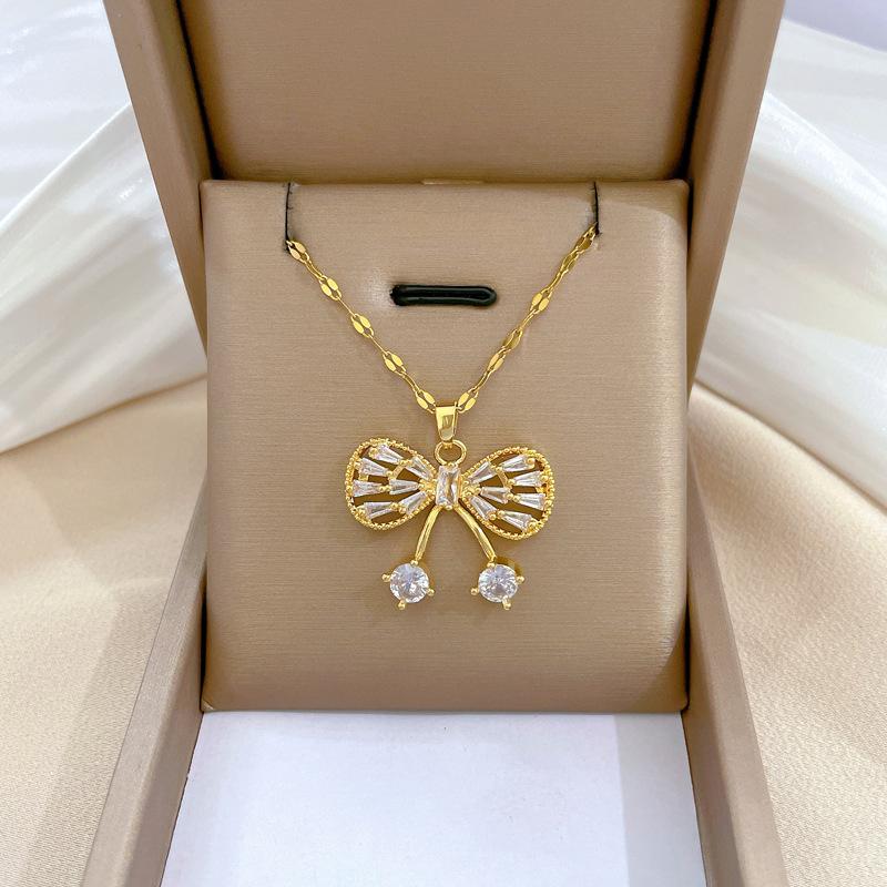 Personalized Niche Design Temperament Smart Shining Necklace Women, Simple Luck Pendant