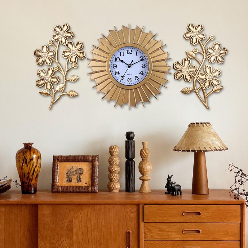 Sanlian Creative Wall Clock Living Room Clock Silent Wall Clock Fashion Modern Quartz Wall Clock Retro Clock