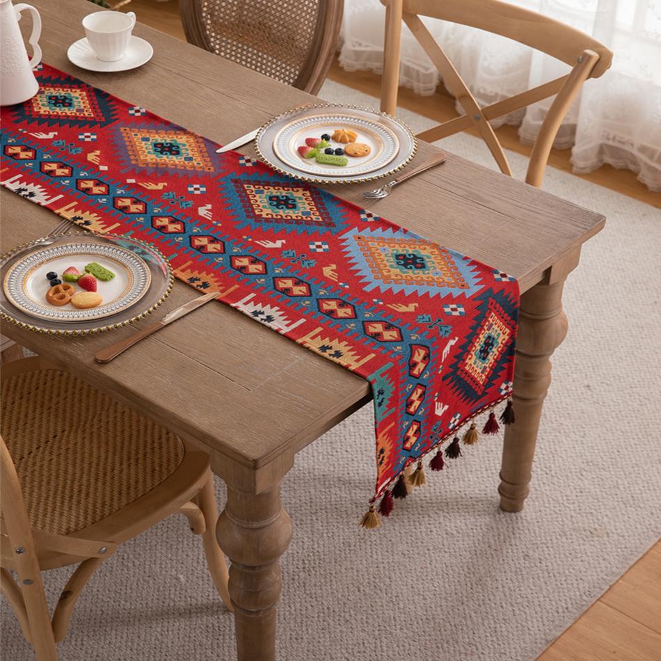 Europäischer Retro Garngefärbter Jacquard Quasten Tischläufer, Baumwoll-Leinen Tischläufer für Party Hochzeit Feste Weihnachten Dekoration