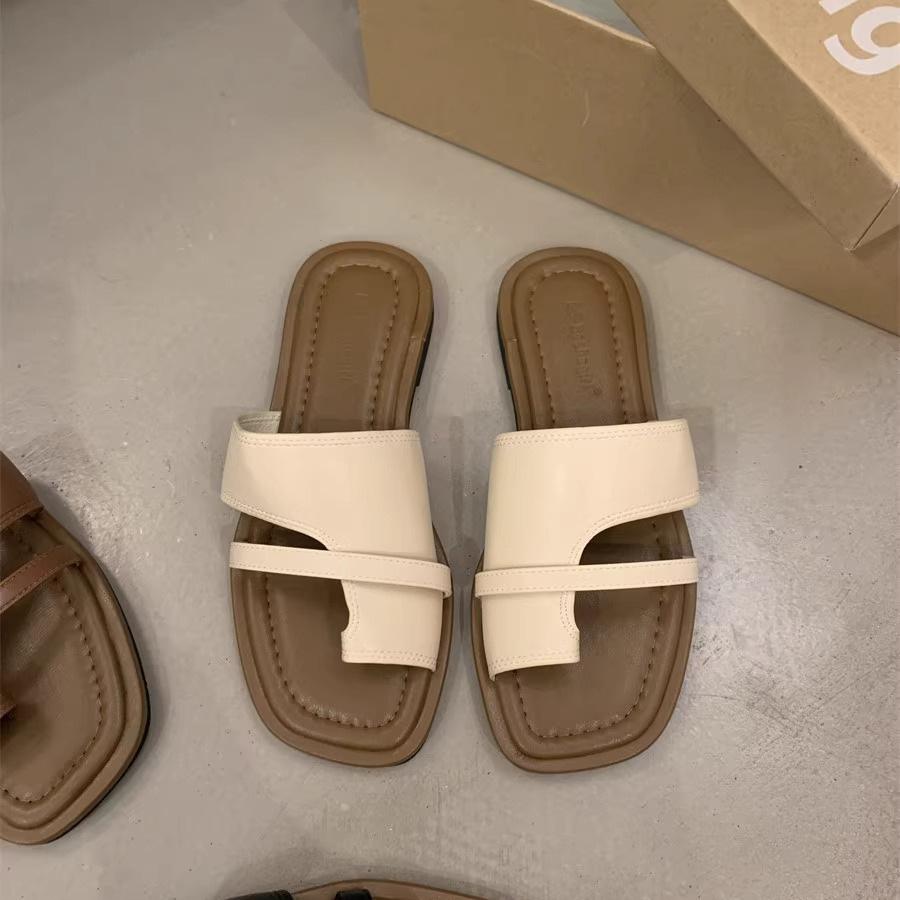 

Набор шлепанцев с пальцами женская обувь летняя одежда 2025 ретро простой с юбкой на одной педали римские сандалии большого размера 35