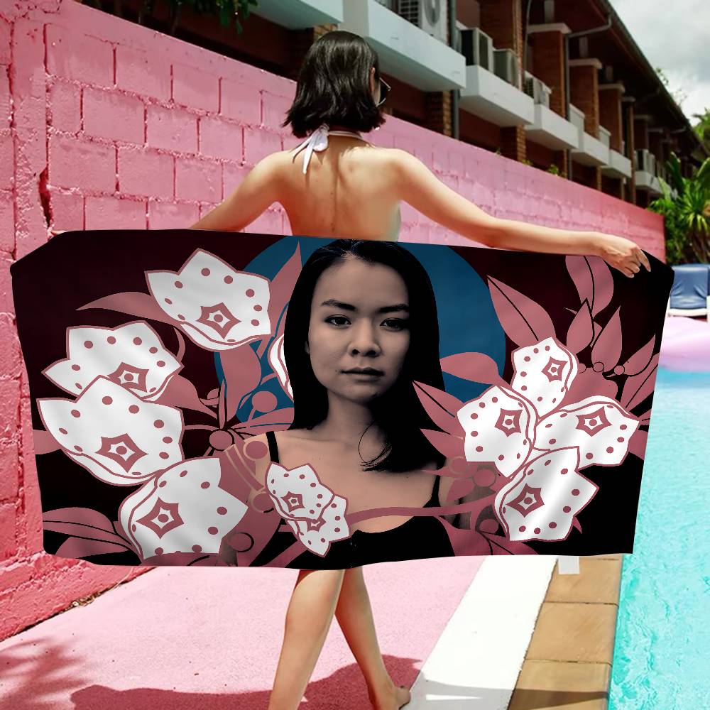 Popular Singer M-Mitski Big Microfiber Beach Towels Quick Dry Towel Sand Beach Towels Pool Towel for Travel Swim Pool Yoga