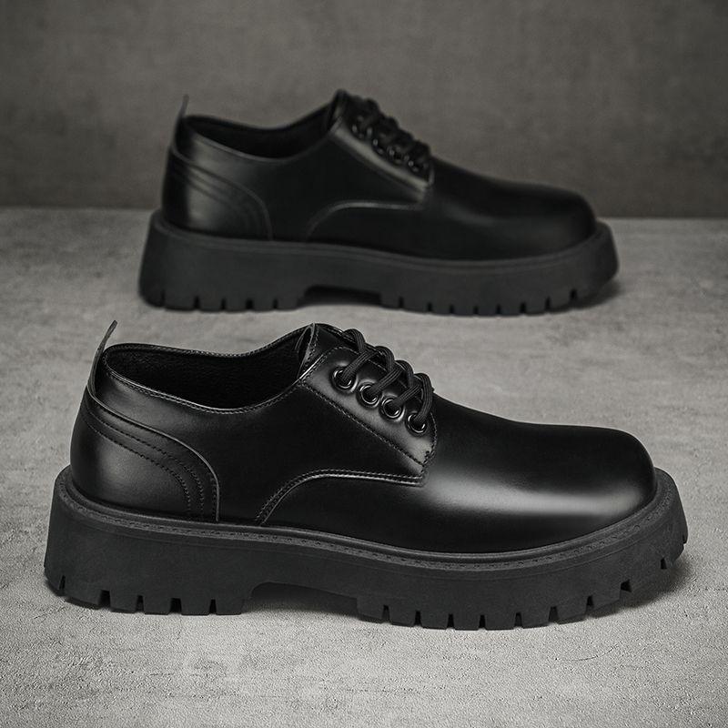 Chaussures en cuir noir pour hommes avec rehausse de 6 cm: Imperméable, Semelle Épaisse, Déodorant, Style Board Décontracté pour l'Automne.