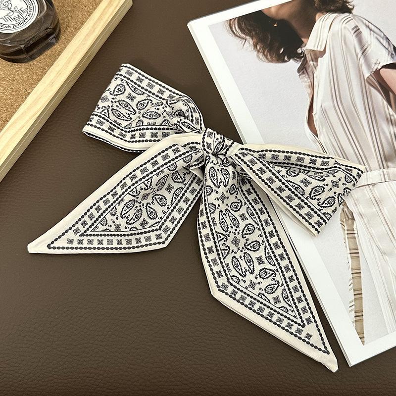 Cashew flower silk scarf, high-end decorative scarf, small fresh binding bag accessories, souvenir streamer, headscarf, headband, hair tie