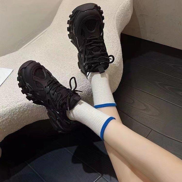 Daddy shoes women's new fashion autumn platform height increase in 2025 black shoes women's popular casual sports shoes