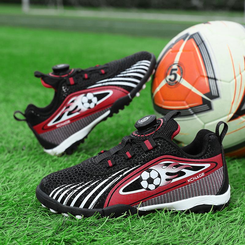 Children's football shoes boys' shoes new boys non-slip actual sports shoes students wear-resistant football shoes