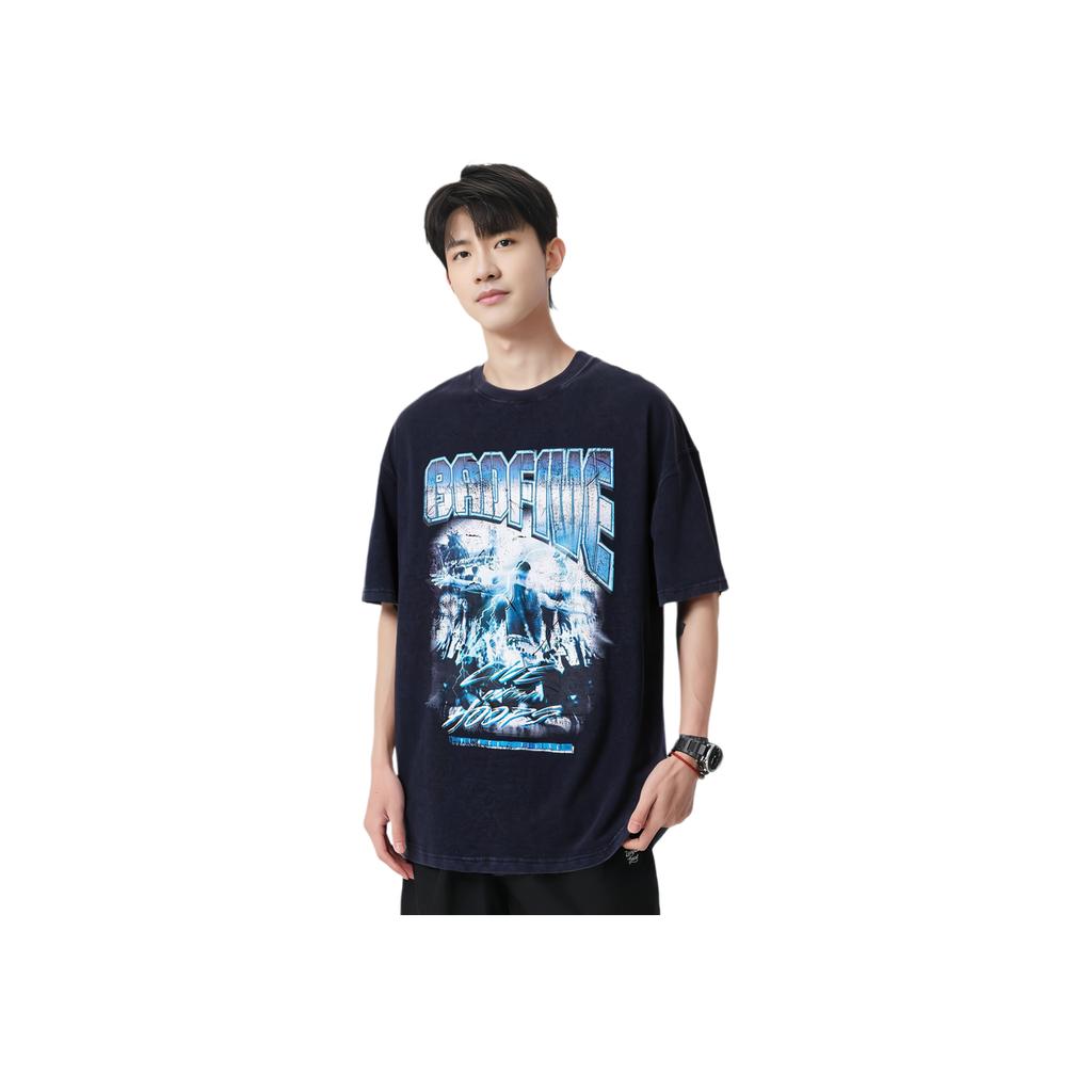 Li Ning Badfive Printed Letter Comfortable Versatile Breathable Loose Short Sleeve T-Shirt Men Tops Black AHSU419-1