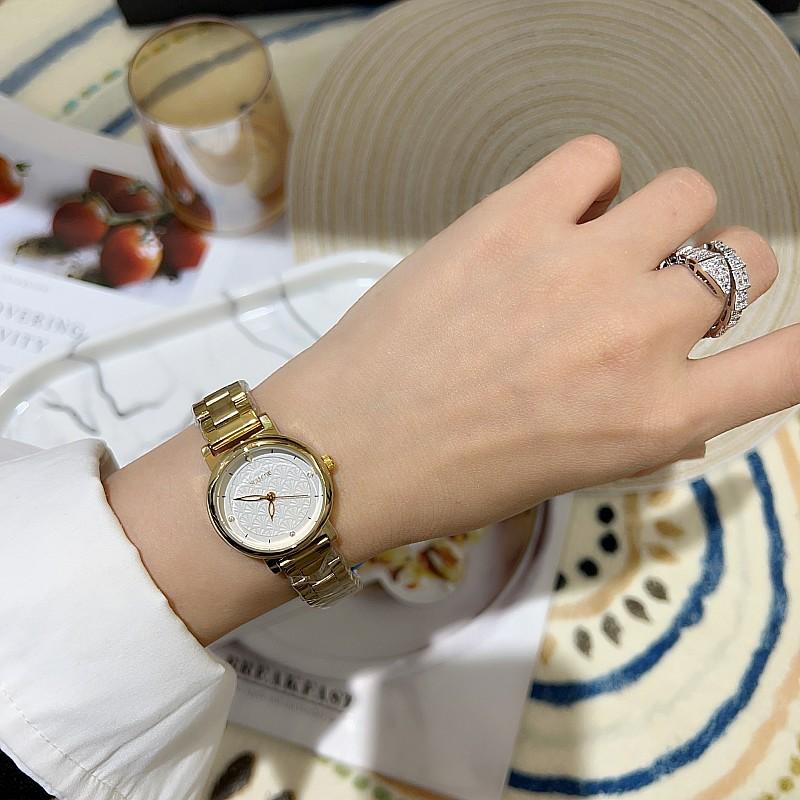Round Style Fashion Watch Femininity Steel Belt Women'S Watch Light Luxury