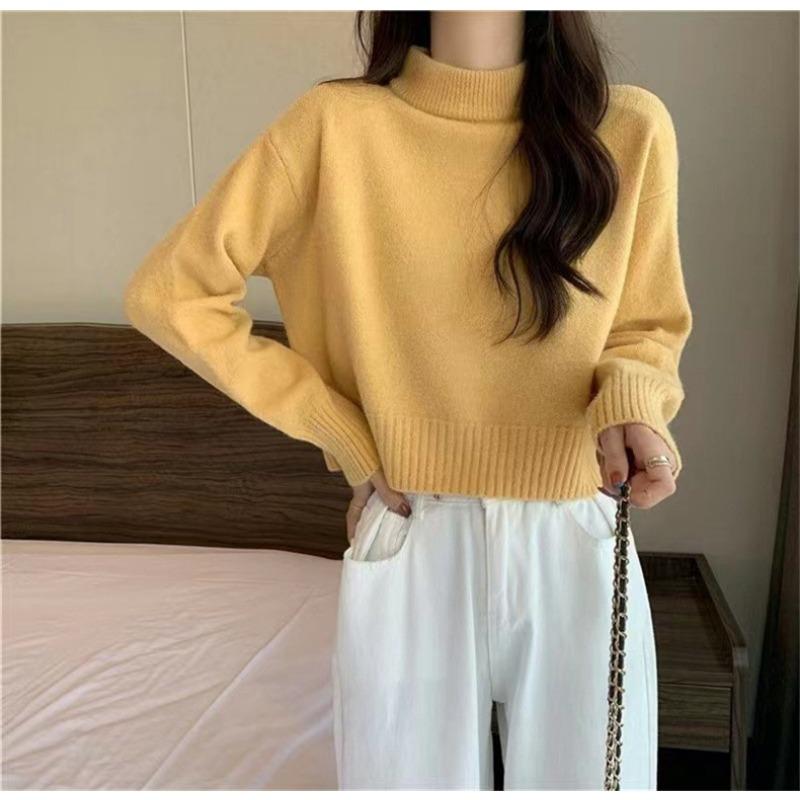 Autumn and winter new simple and versatile solid color semi-turtleneck pullover women's short fashion bottoming knitted sweater tide